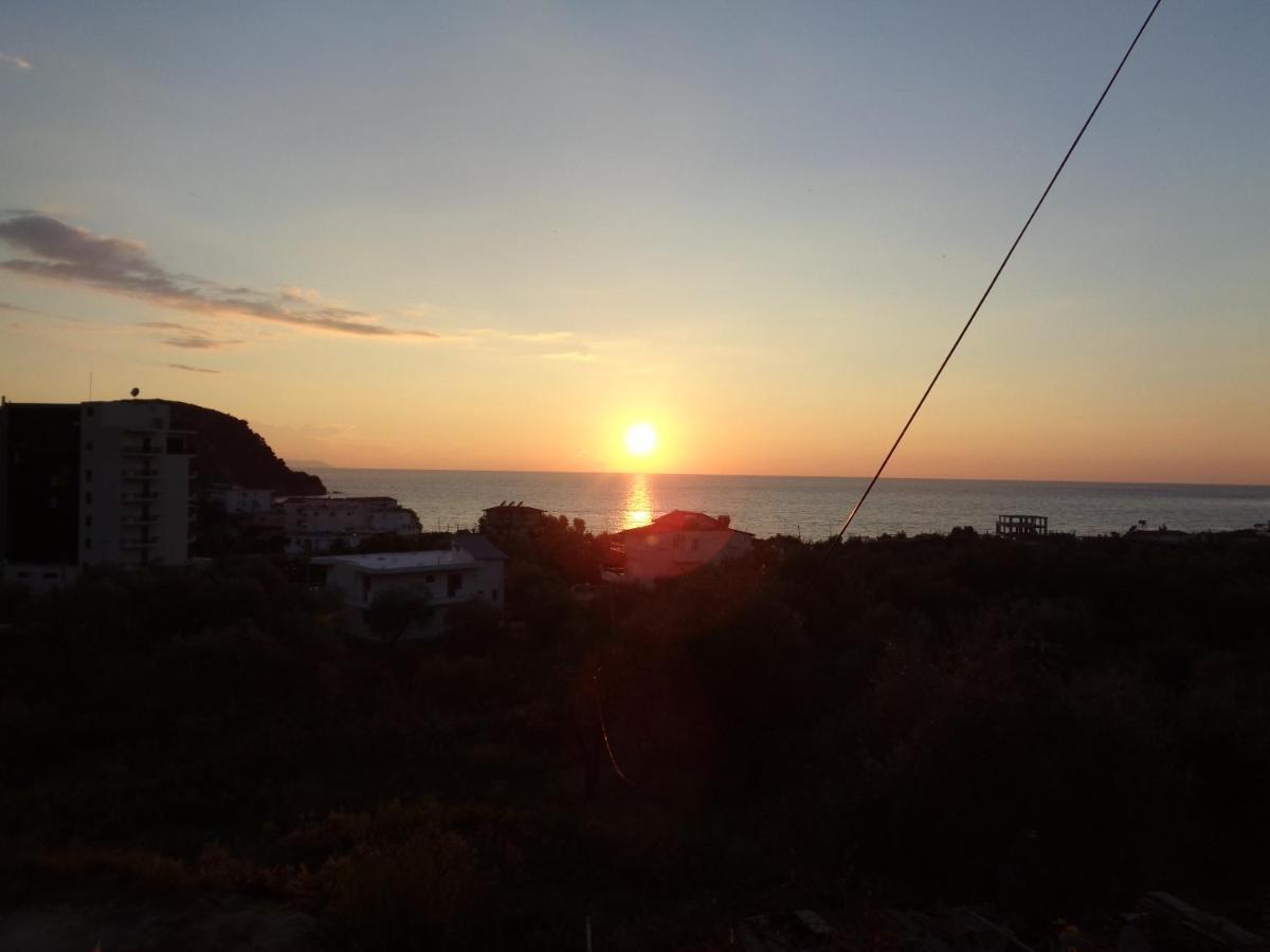 Velco Bb Himara Bed and Breakfast Exteriör bild